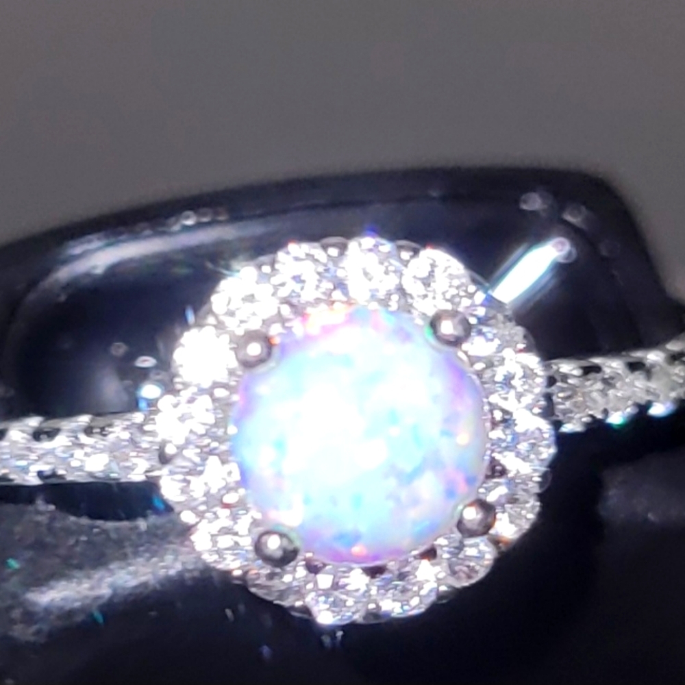 Beautiful Opal diamond and Silver ring